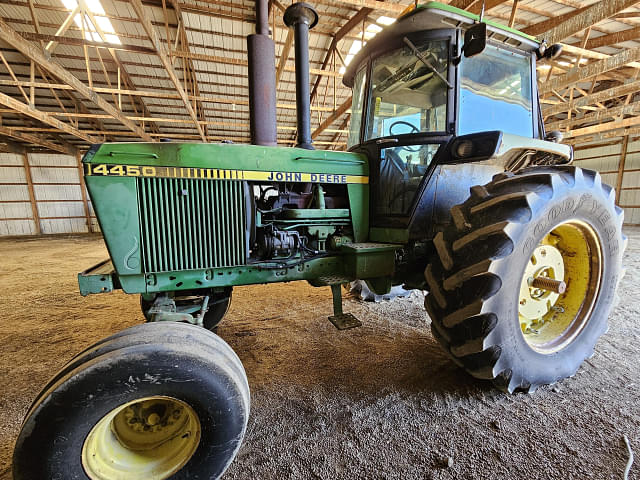 Image of John Deere 4450 equipment image 1