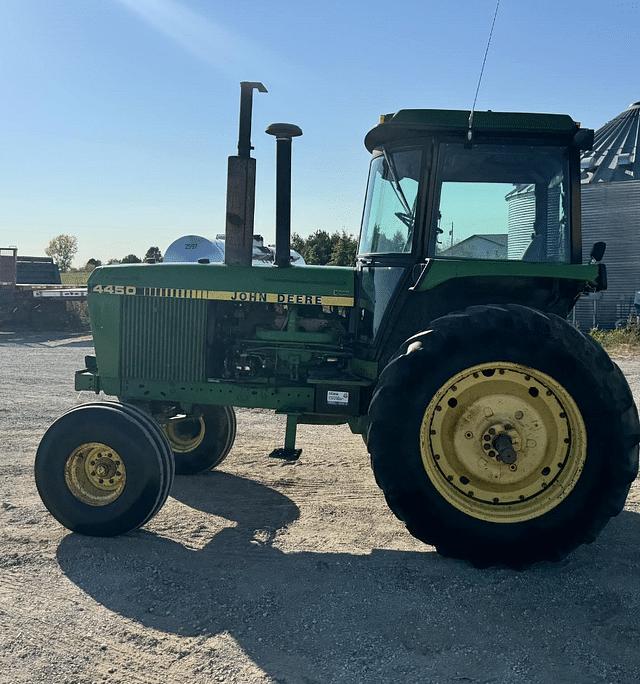 Image of John Deere 4450 equipment image 3