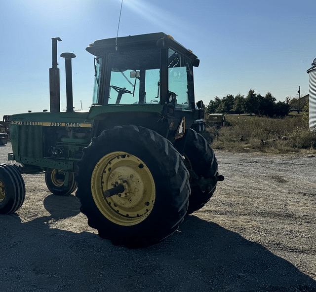 Image of John Deere 4450 equipment image 4