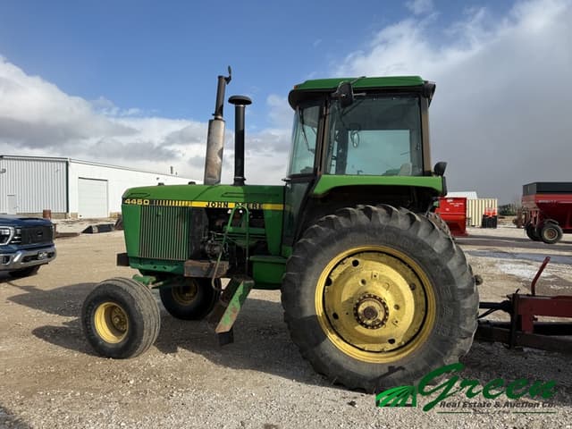 Image of John Deere 4450 equipment image 1