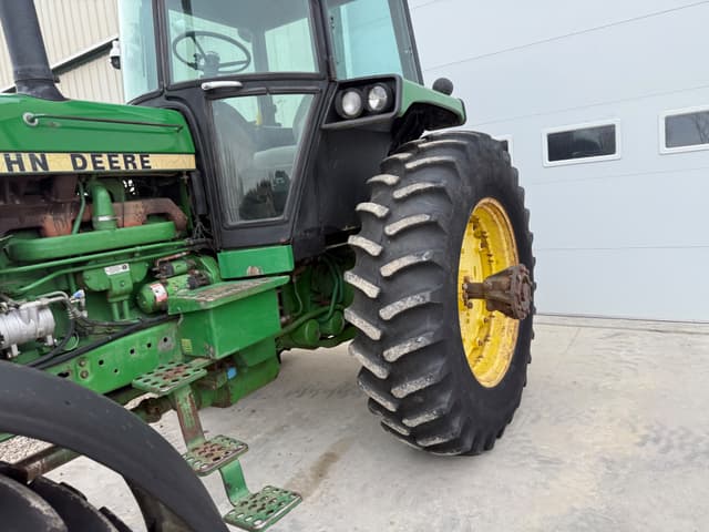 Image of John Deere 4450 equipment image 4