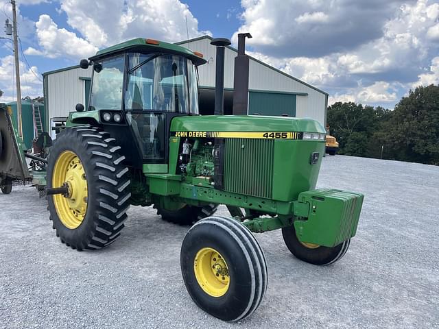 Image of John Deere 4455 equipment image 1