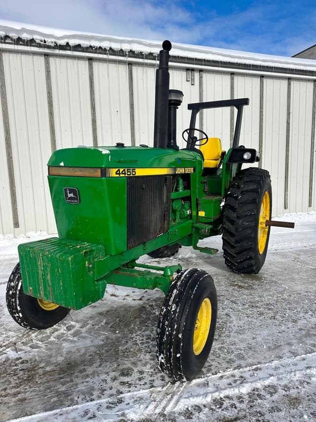 Image of John Deere 4455 equipment image 1