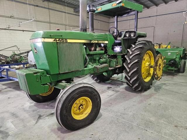 Image of John Deere 4455 equipment image 1