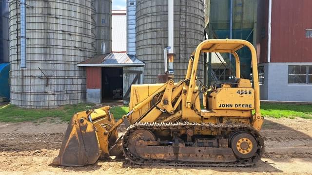 Image of John Deere 455E equipment image 1