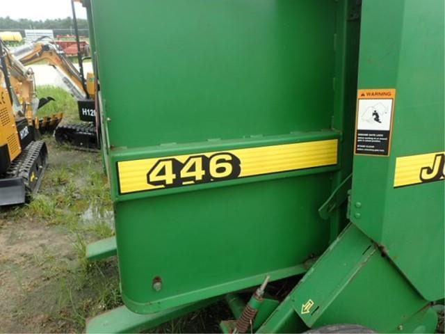 Image of John Deere 446 equipment image 1