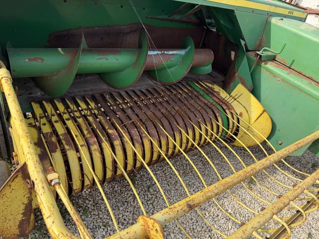 Image of John Deere 466 equipment image 1