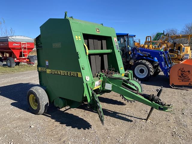 Image of John Deere 446 equipment image 1