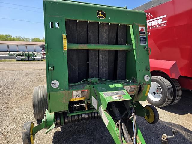 Image of John Deere 447 equipment image 4