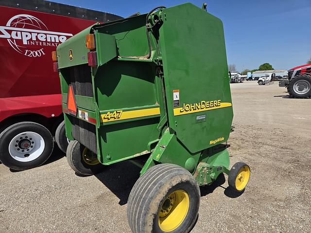 Image of John Deere 447 equipment image 2