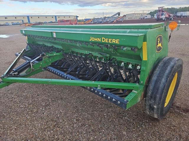 Image of John Deere 450 equipment image 2