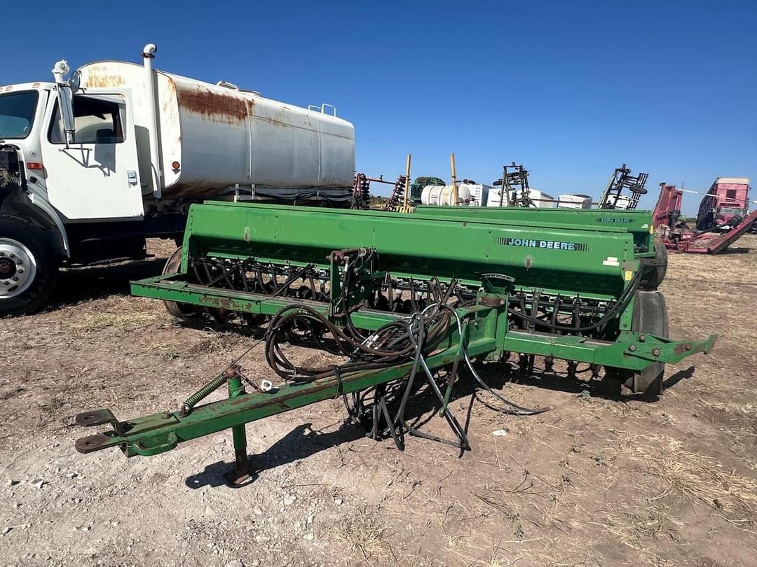 Image of John Deere 450 Primary image