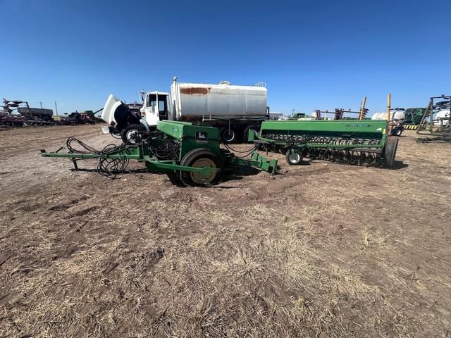 Image of John Deere 450 equipment image 4