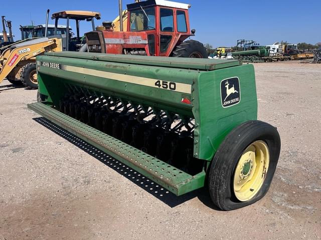 Image of John Deere 450 equipment image 4