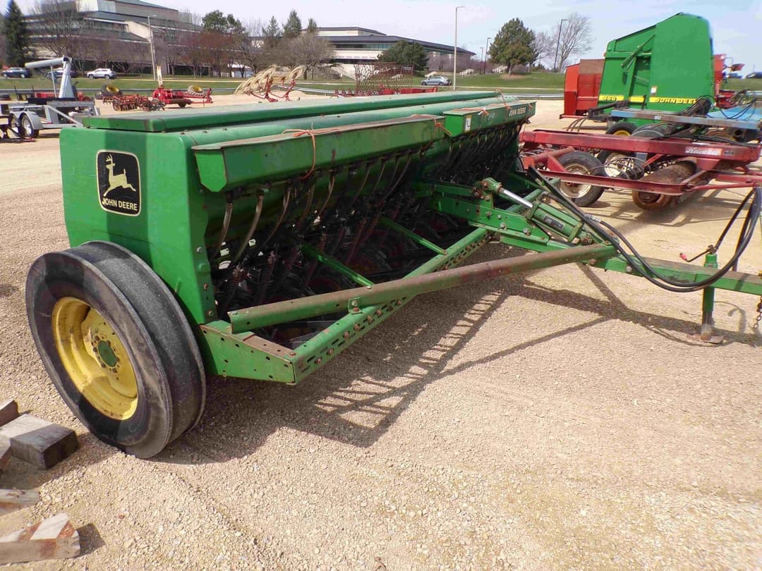 Image of John Deere 450 Image 0