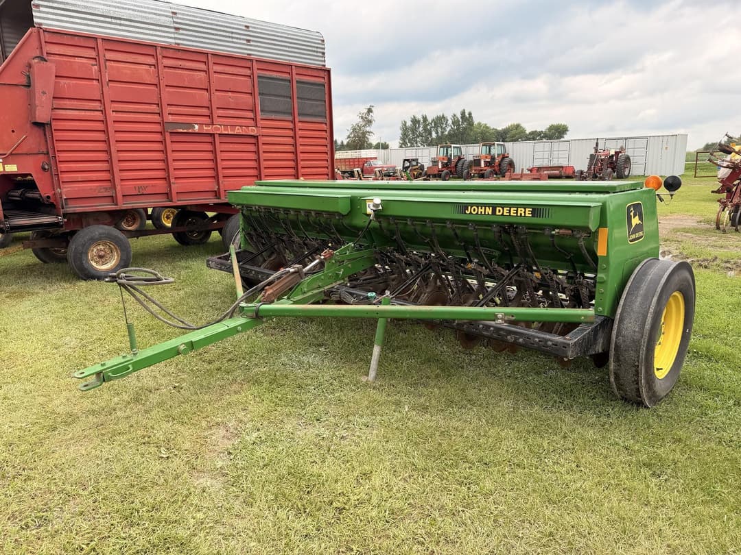 Image of John Deere 450 Primary image