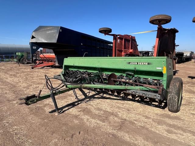Image of John Deere 450 equipment image 3