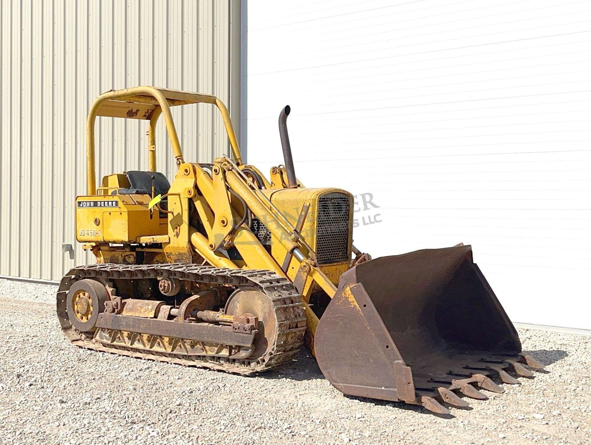 John Deere 450-B Equipment Image0