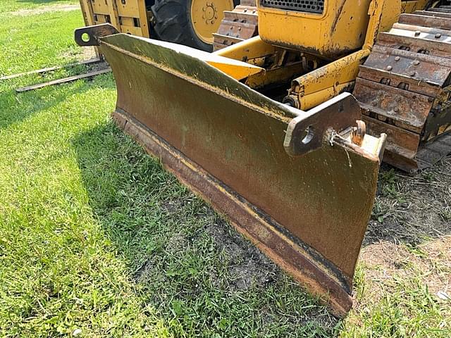 Image of John Deere 450C equipment image 3