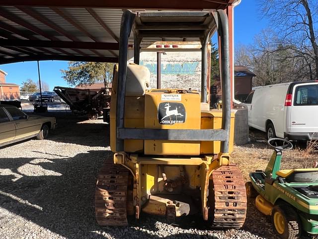 Image of John Deere 450C equipment image 3