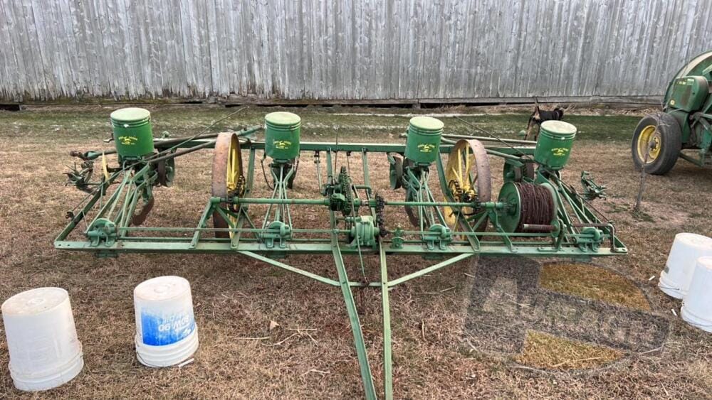 Main image John Deere 450