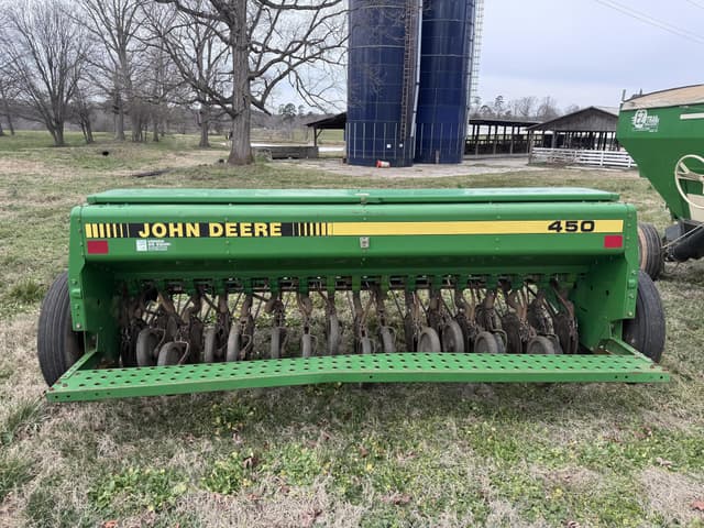 Image of John Deere 450 equipment image 1