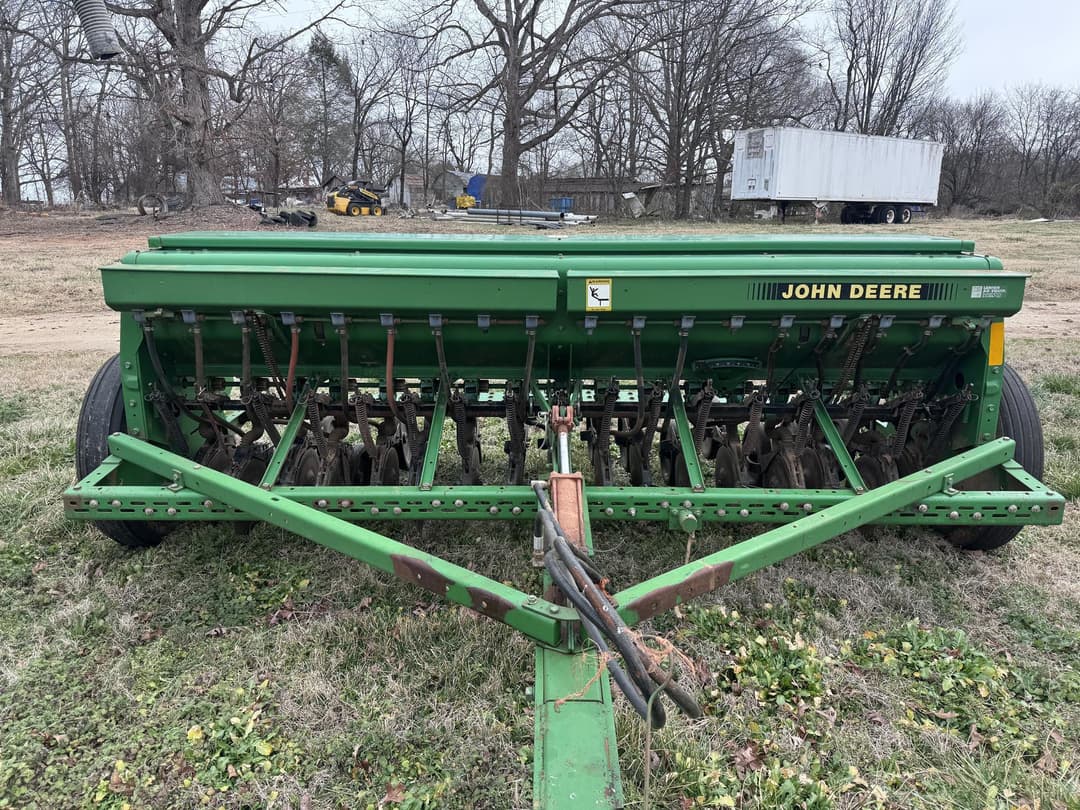Image of John Deere 450 Primary image