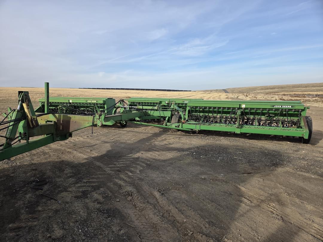 Image of John Deere 450 Primary image