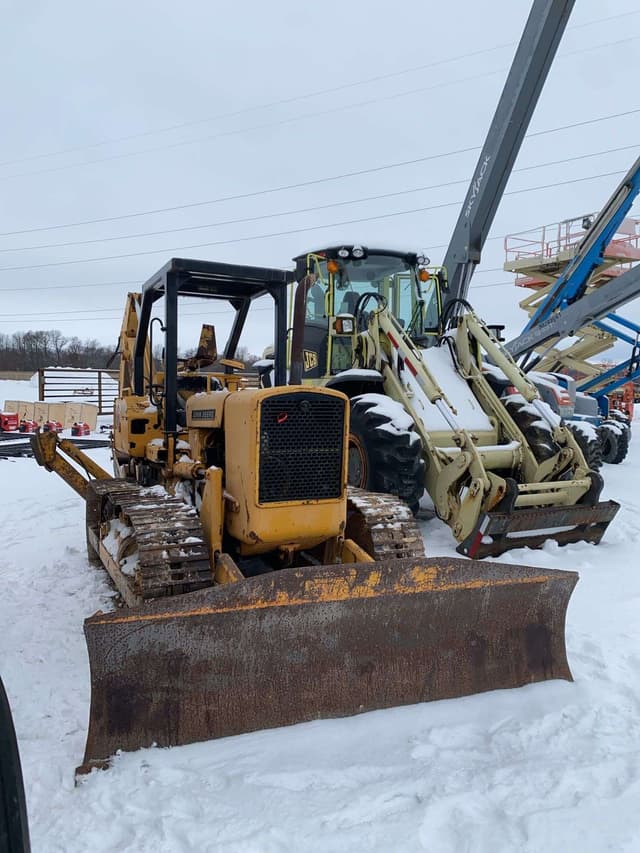 Image of John Deere 450 equipment image 3
