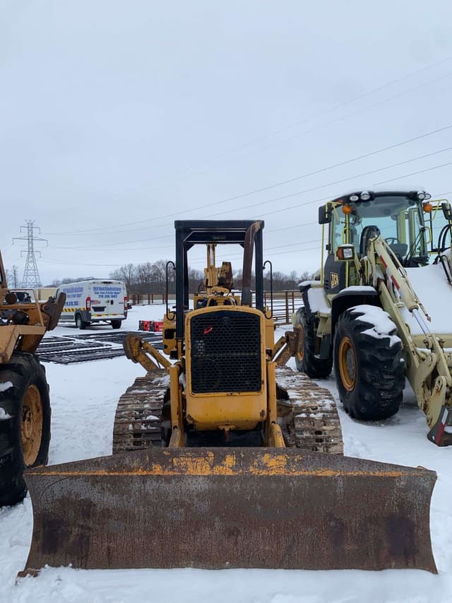 Image of John Deere 450 equipment image 2