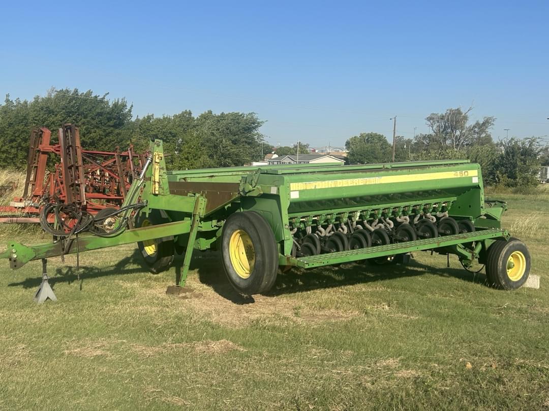 Image of John Deere 450 Primary image
