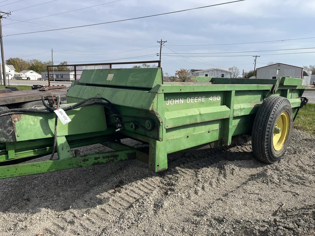 Image of John Deere 450 Primary image