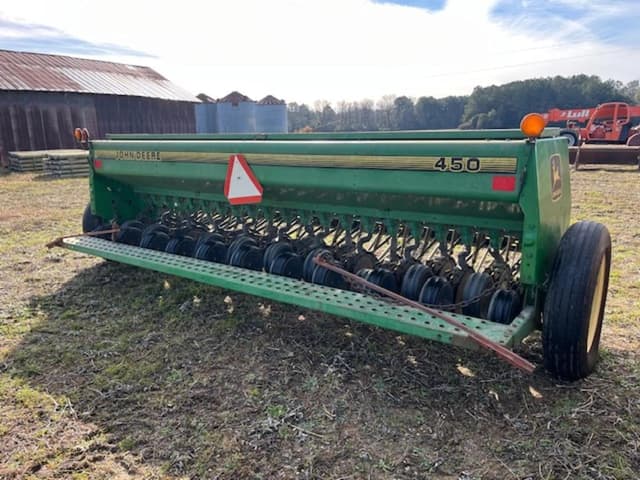 Image of John Deere 450 equipment image 3