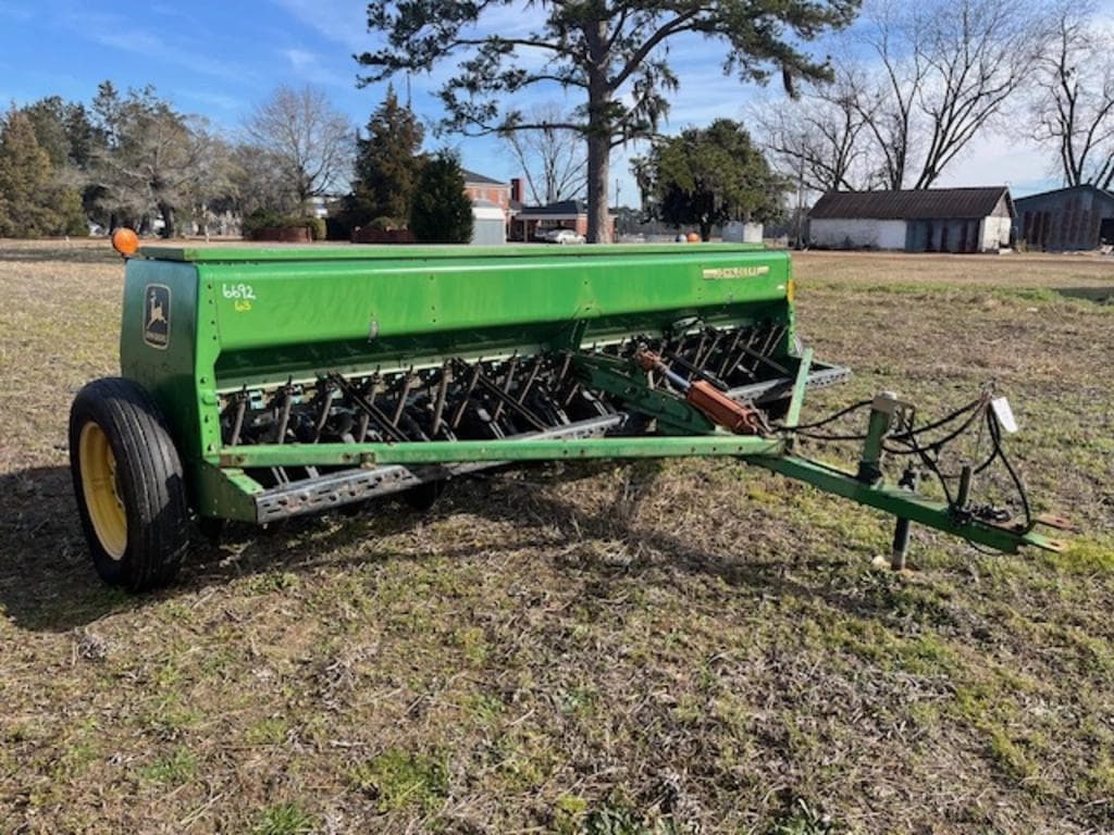 Image of John Deere 450 Primary image