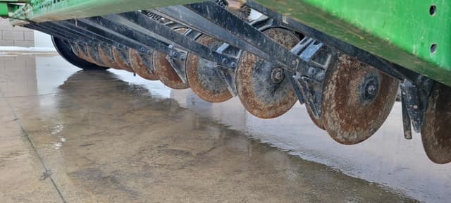 Image of John Deere 450 equipment image 4