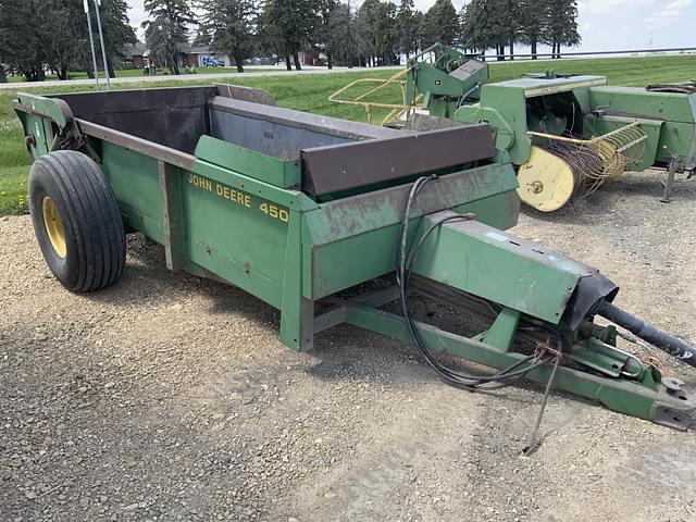 Image of John Deere 450 equipment image 1