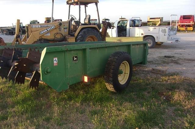 Image of John Deere 450 equipment image 3