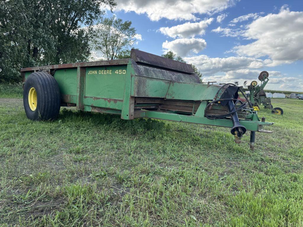 Image of John Deere 450 Primary image