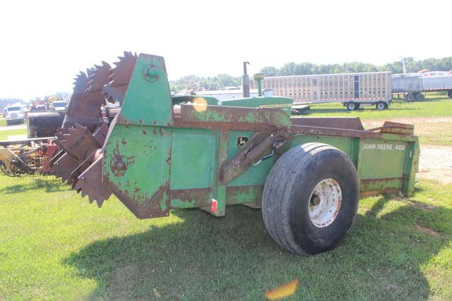 Image of John Deere 450 equipment image 3