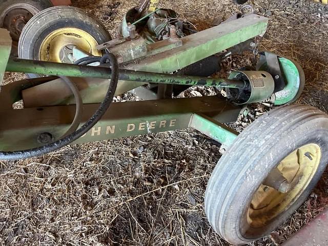 Image of John Deere 450 equipment image 1