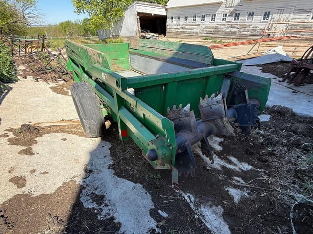 Image of John Deere 450 equipment image 2