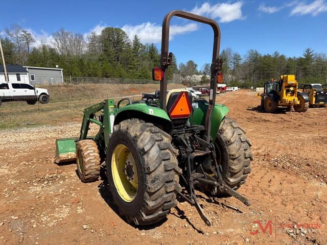 Image of John Deere 4500 equipment image 2