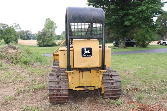 Image of John Deere 450C equipment image 3