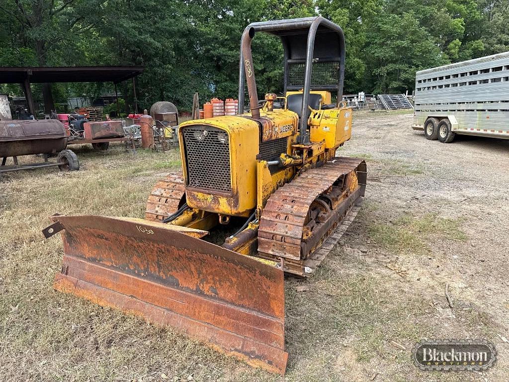 Image of John Deere 450C Image 0