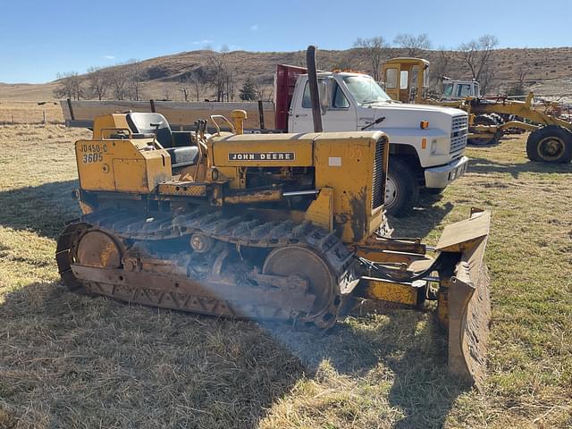 Image of John Deere 450-C equipment image 1