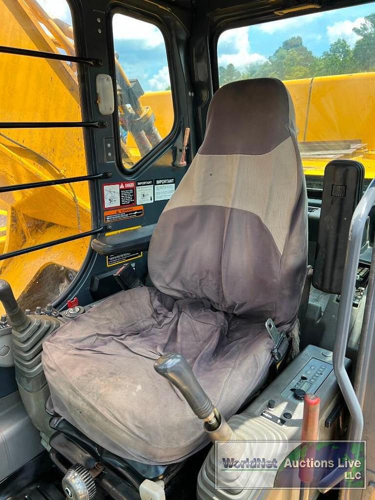 Main image John Deere 450C LC 10