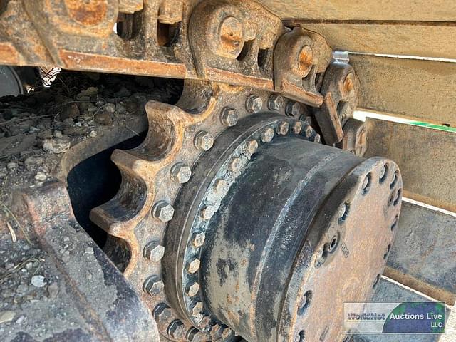 Thumbnail image John Deere 450C LC 28