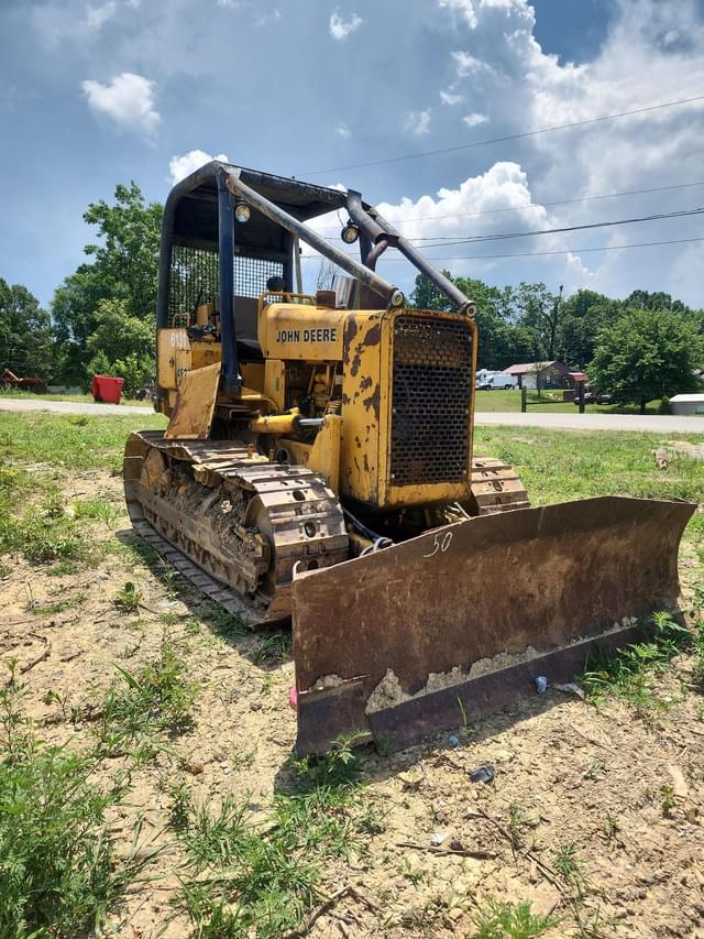 Image of John Deere 450D equipment image 3
