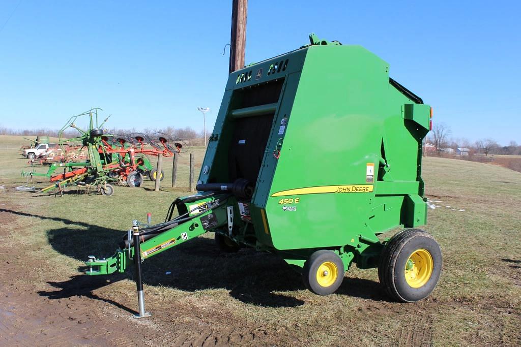 Image of John Deere 450E Primary image