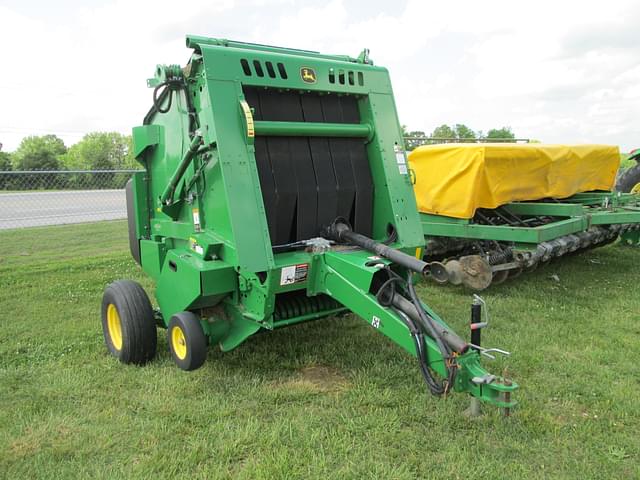 Image of John Deere 450E equipment image 1